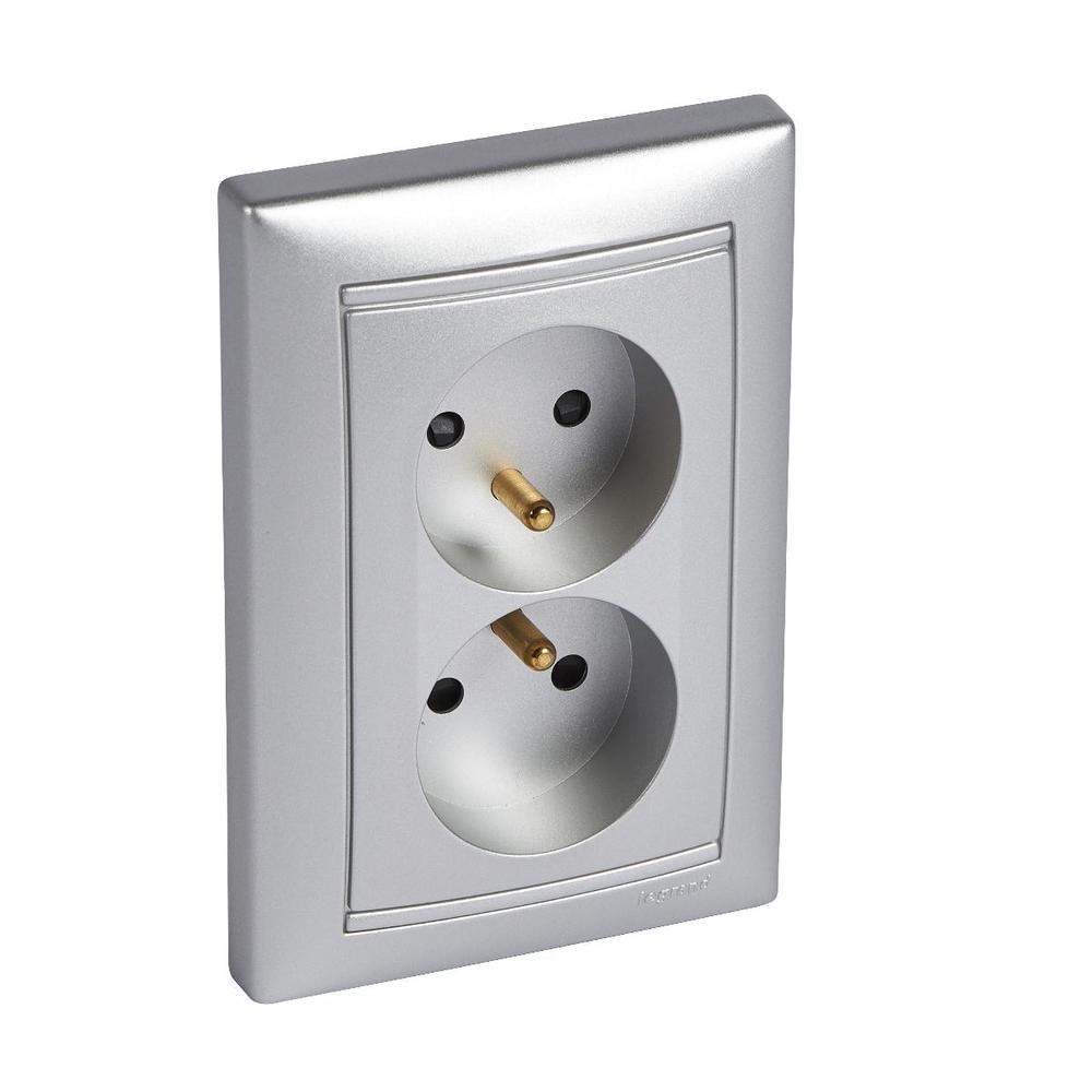 gniazdo VALENA podwójne z/u aluminium