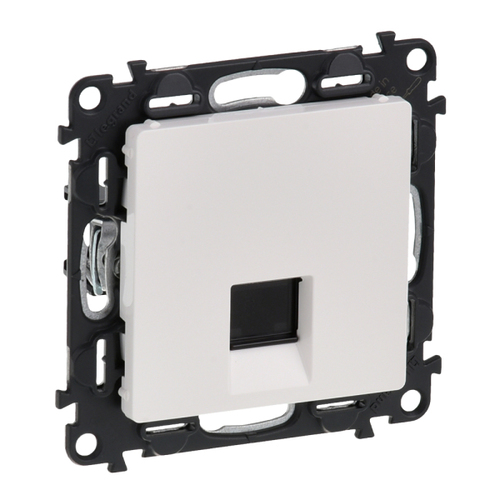 gniazdo VALENA RJ45 kat.5E.UTP