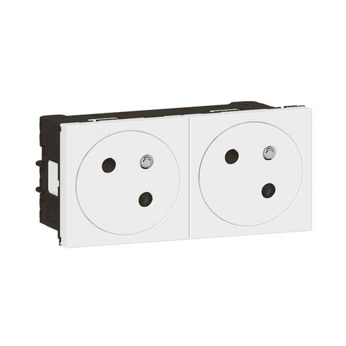 gniazdo MOSAIC 2X2P+Z PODŁĄCZ PRZEZ ZACISKI AUTOMATYCZNE-4 MODUŁY BIAŁE 16A-250V~, Legrand