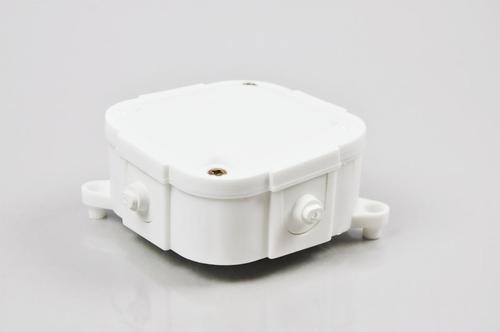 puszka 85 X 85 IP-44 odgałęźna naścienna z zacisk. biała